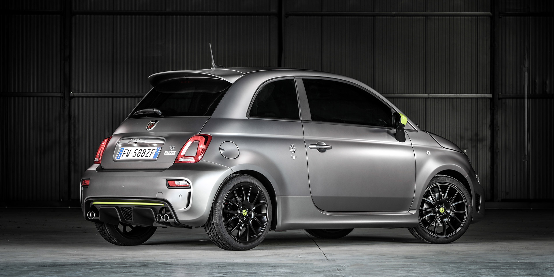 Abarth 595 Pista Sportwagen Fur Puren Rennspass